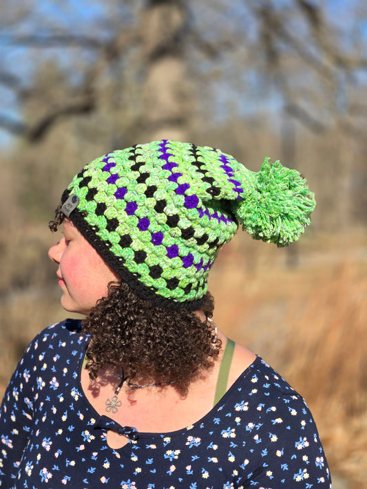 Green/black beanie